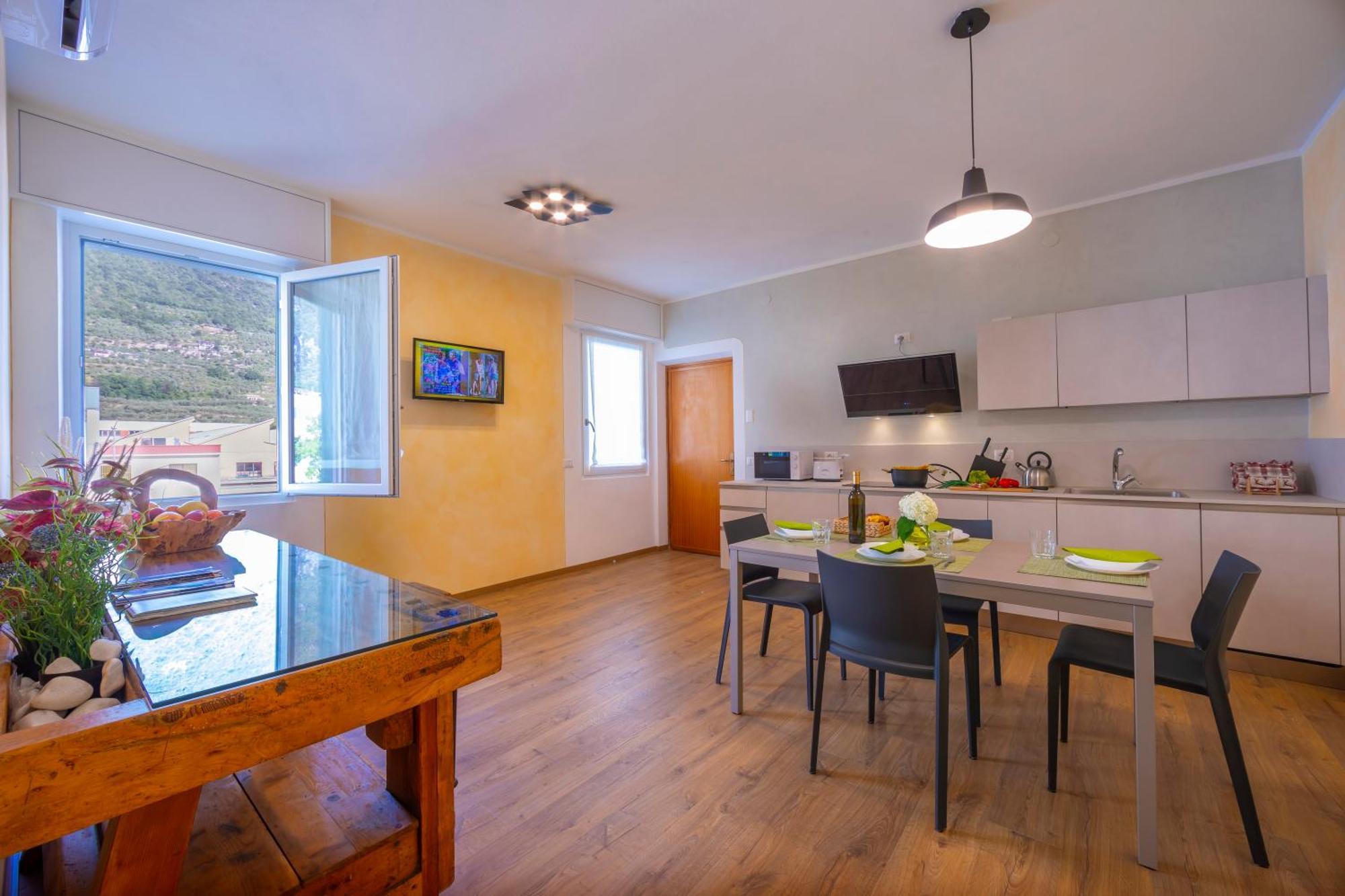 Appartamento Bianca Gemma - Happy Rentals Riva del Garda Exterior photo